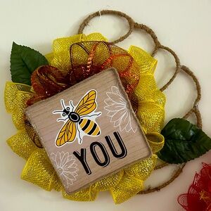 Bee you wreath